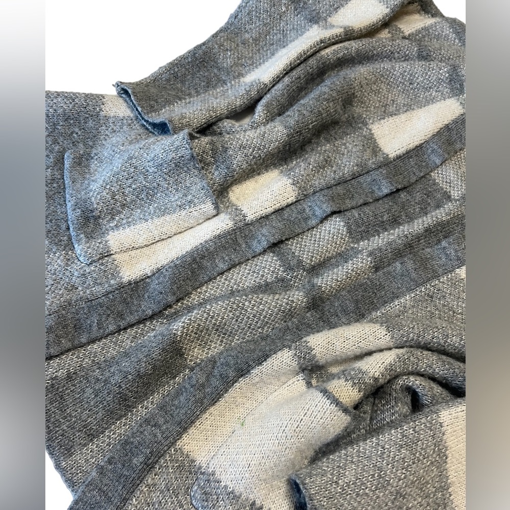 American Eagle Knitted Cardigan - Picture 4 of 5